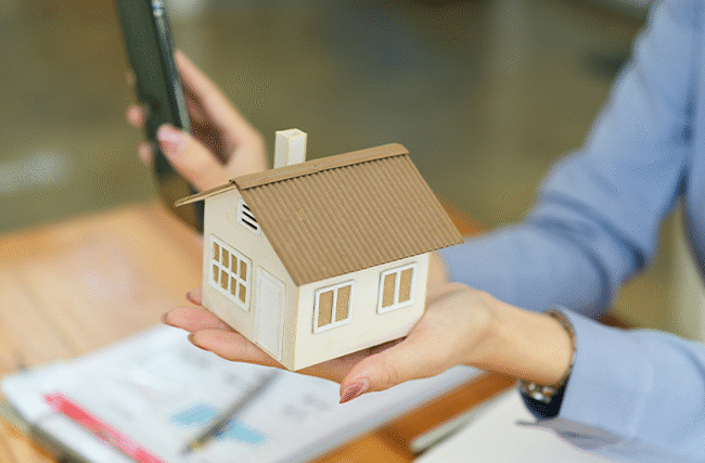 advogado habite-se Imóvel: Regularização e o Papel das Imobiliárias 2026, com destaque para atuação jurídica na obtenção do habite-se, assessoria documental e parceria entre escritórios e imobiliárias na regularização de imóveis.